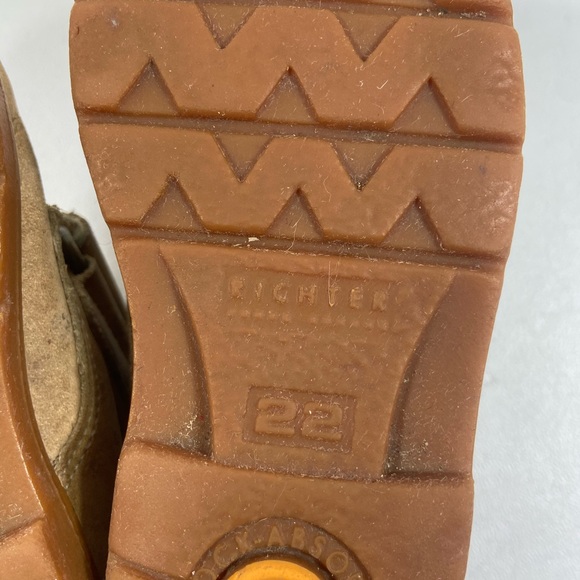 Richter toddler booties. - Picture 5 of 7